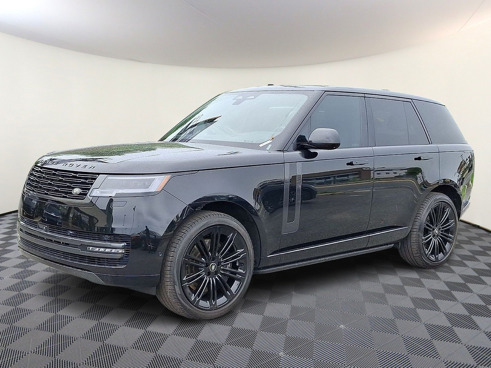 Certified 2025 Land Rover Range Rover SE AWD/4WD image 1