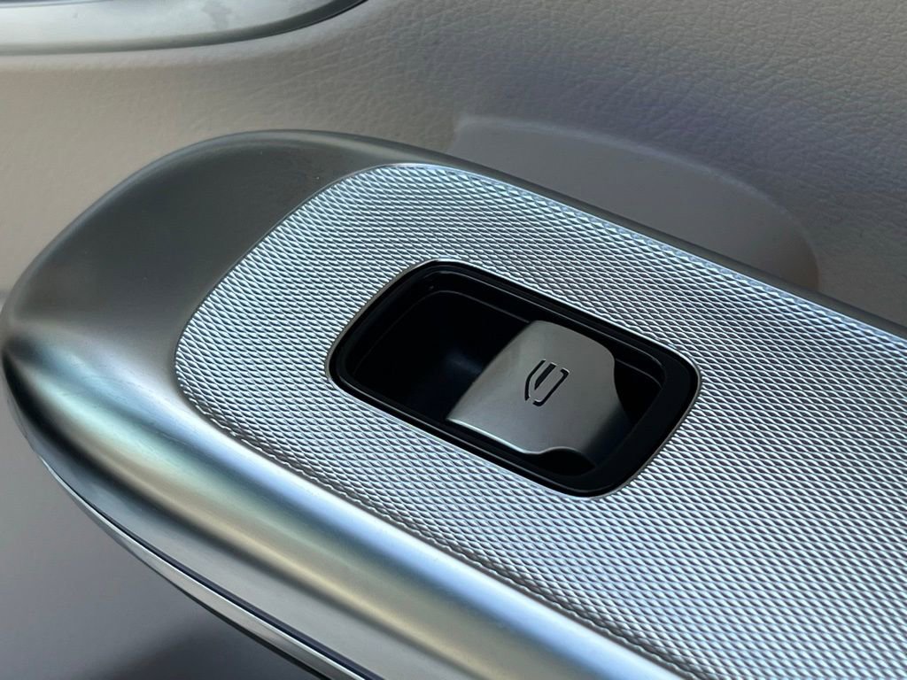 Certified 2024 Mercedes-Benz CLE 300 4MATIC Coupe image 23