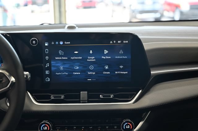 New 2027 Chevrolet Equinox LT w/ Convenience Package II FWD image 15