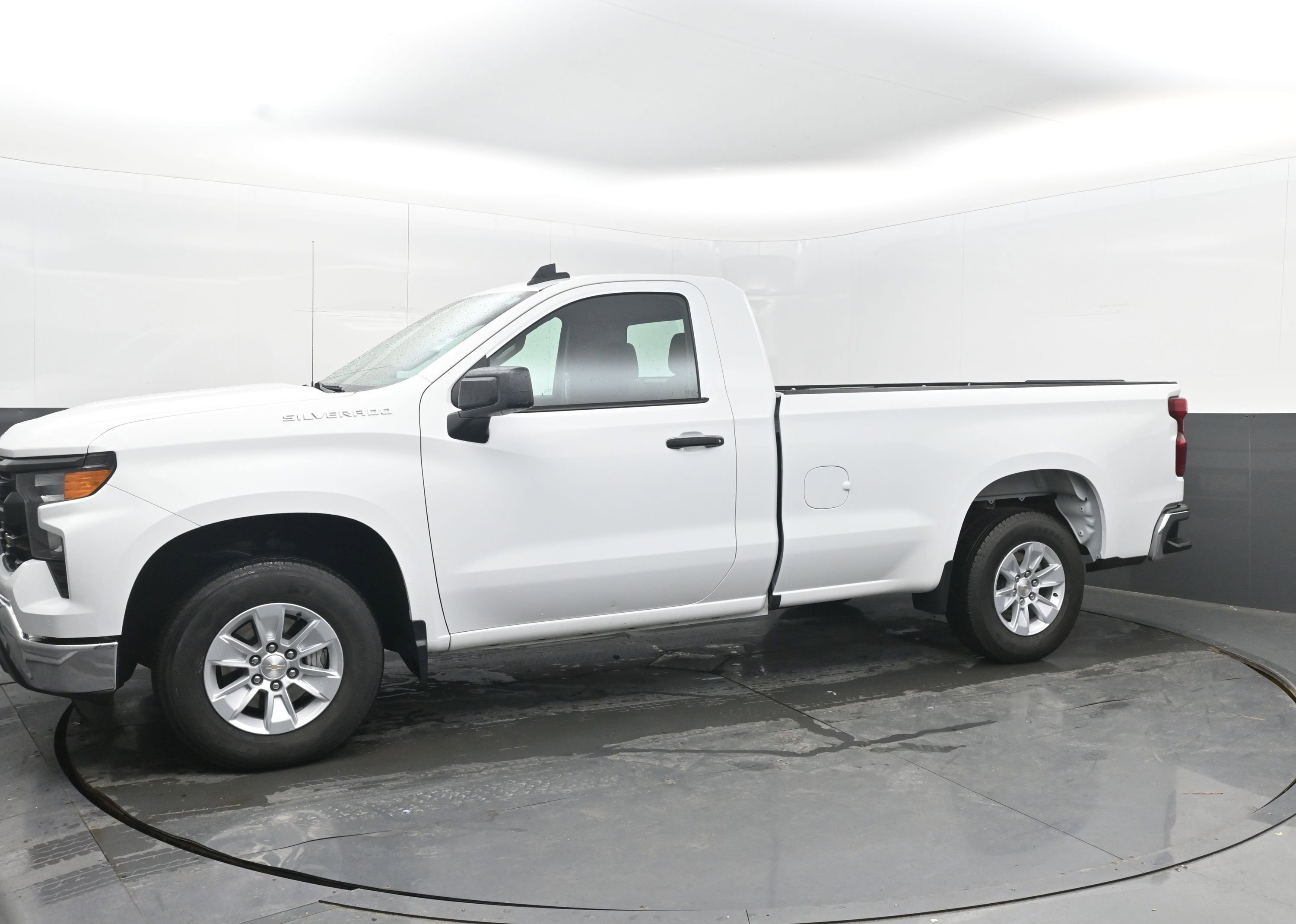Certified 2024 Chevrolet Silverado 1500 W/T w/ WT Fleet Convenience Package image 5