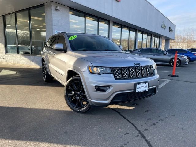 Used 2021 Jeep Grand Cherokee Laredo X AWD/4WD image 3
