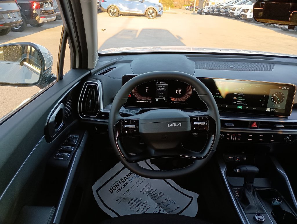 Used 2026 Kia Sorento LX FWD image 20
