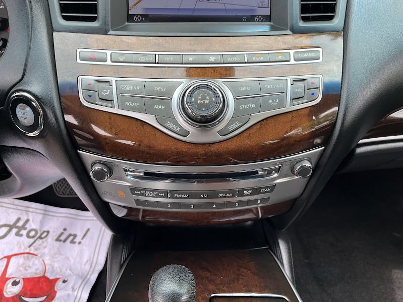 Used 2013 INFINITI JX35 AWD w/ Premium Pkg image 18