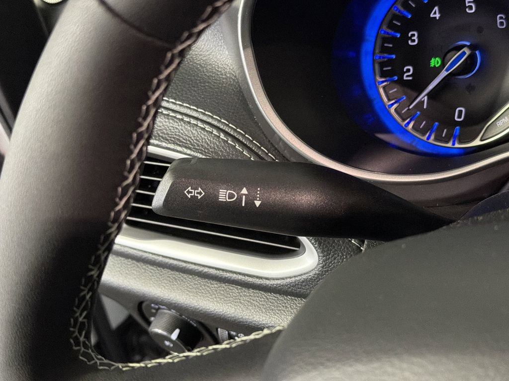 New 2026 Chrysler Pacifica Select FWD image 17