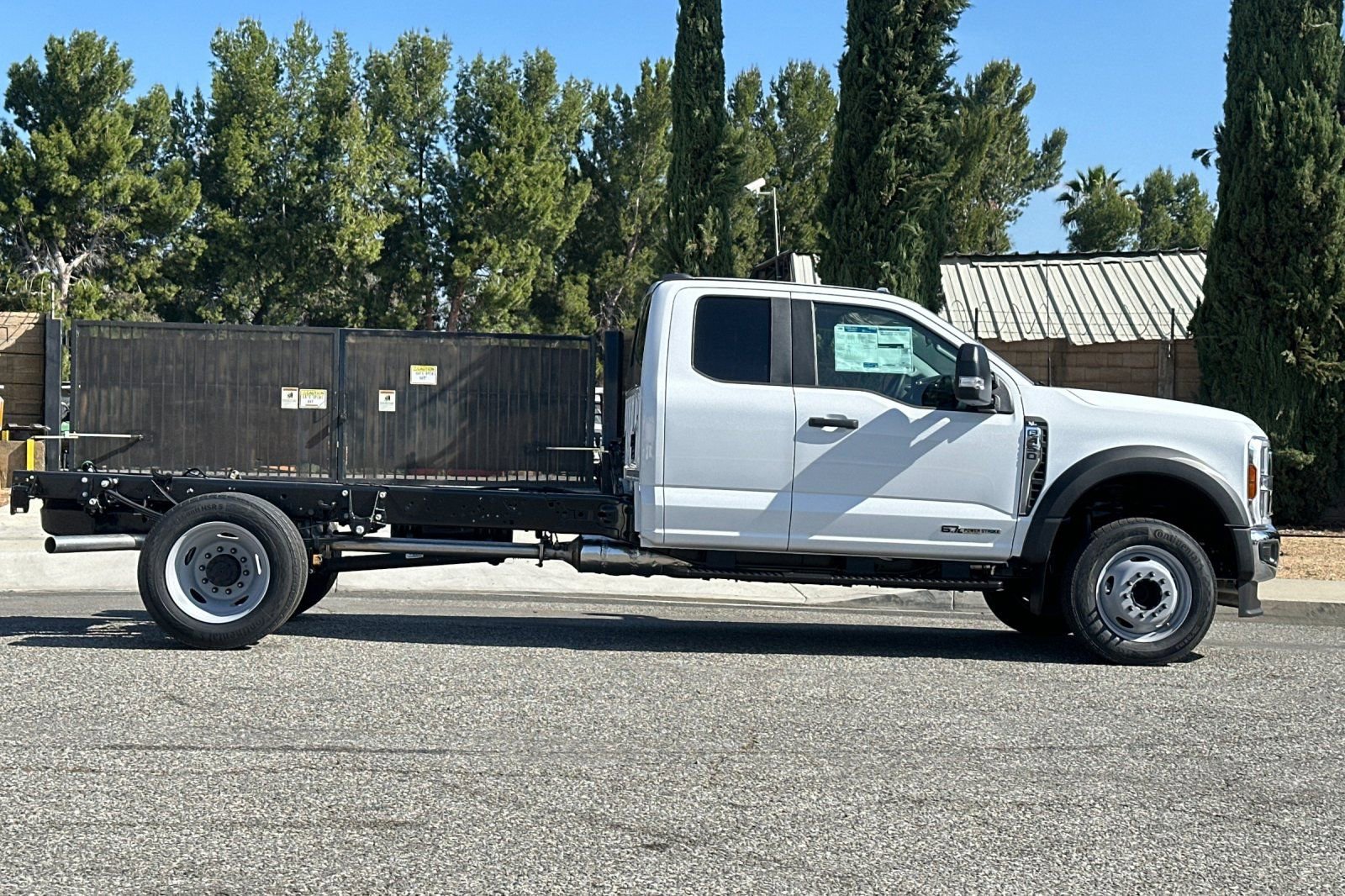 New 2026 Ford F450 2WD SuperCab Super Duty image 3
