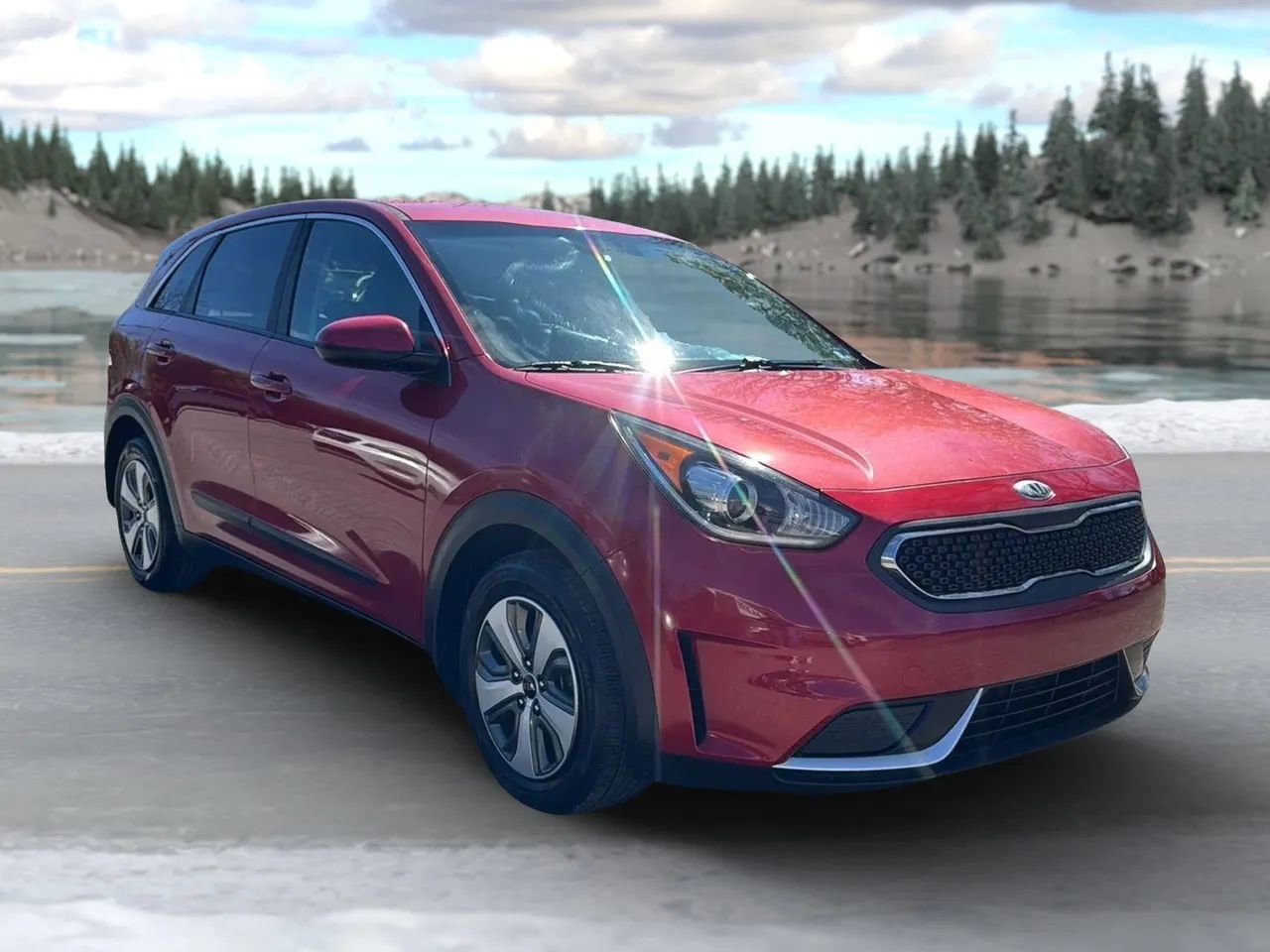 Used 2019 Kia Niro FE image 3