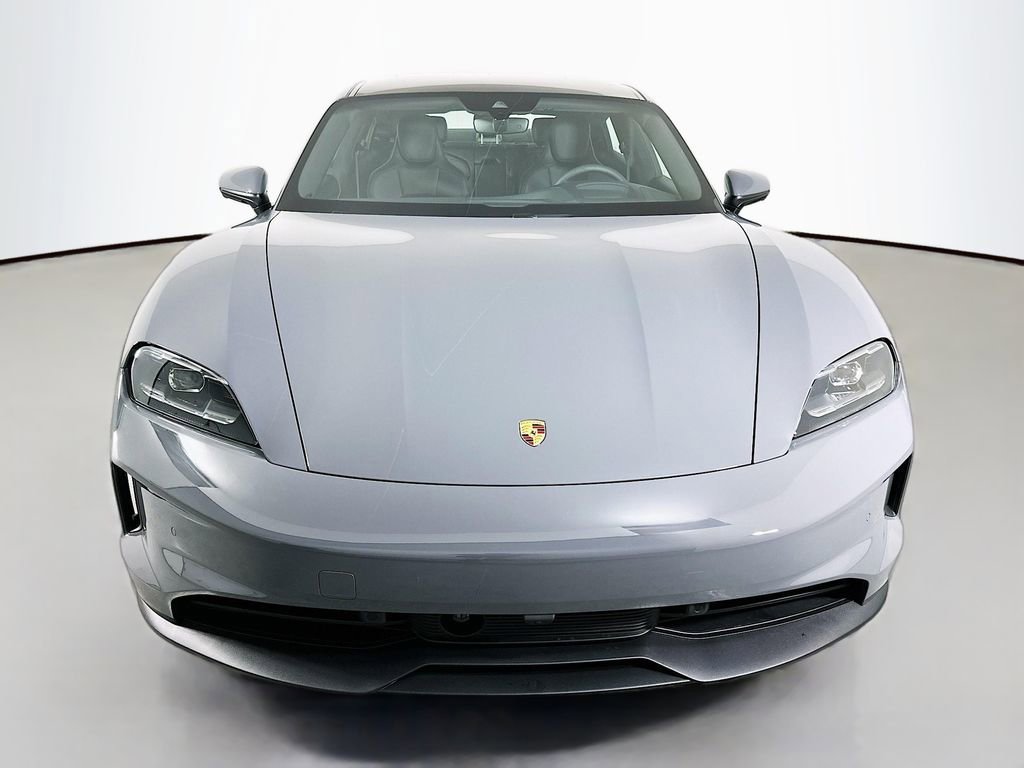 New 2025 Porsche Taycan image 6