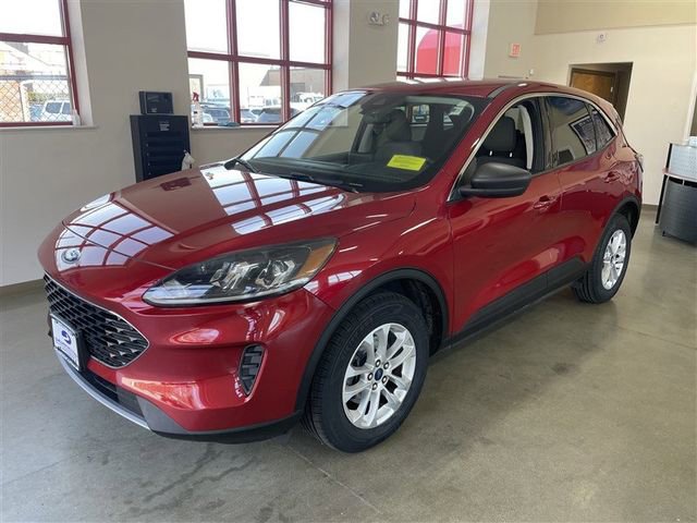 Used 2022 Ford Escape SE w/ Cold Weather Package image 3
