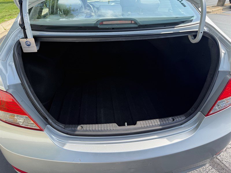 Used 2012 Hyundai Accent GLS FWD image 20