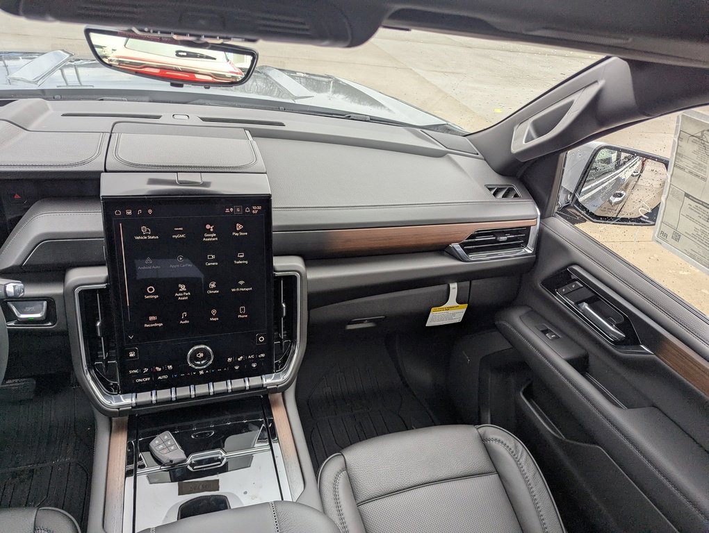 New 2026 GMC Yukon XL Denali w/ Denali Reserve Package image 22