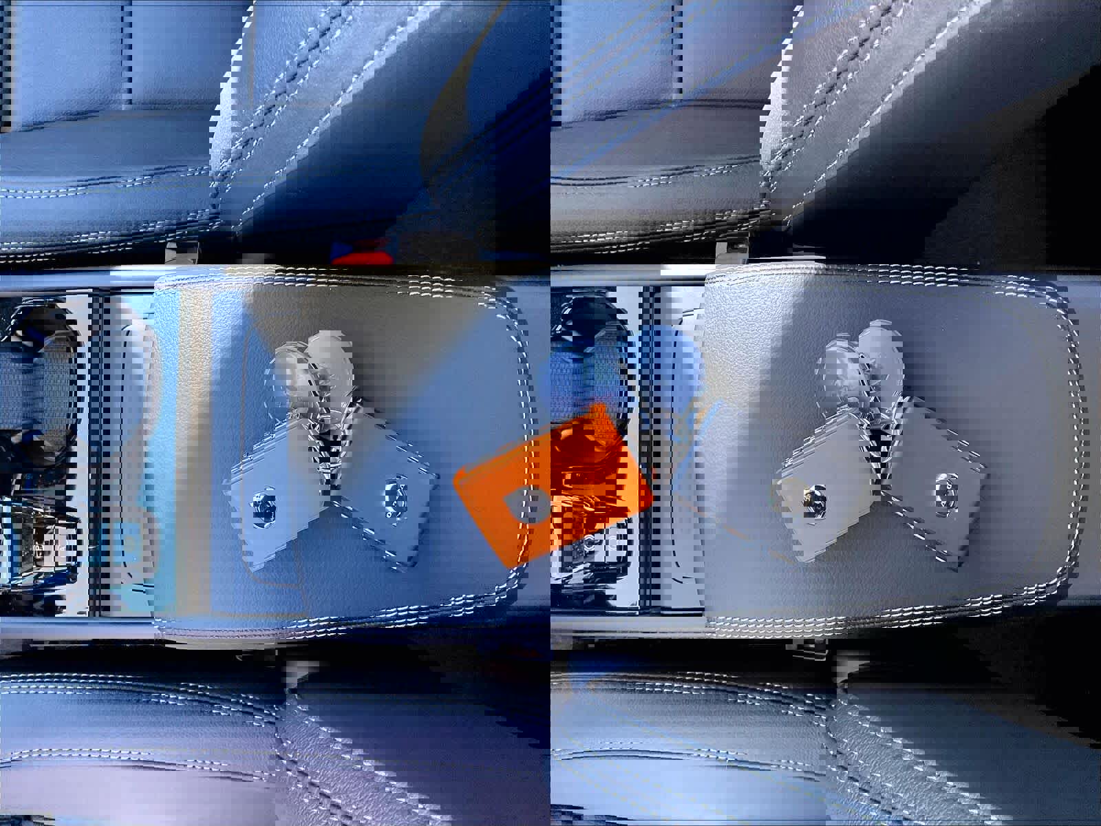 New 2026 Volvo XC40 B5 Plus w/ Protection Package Premier image 34