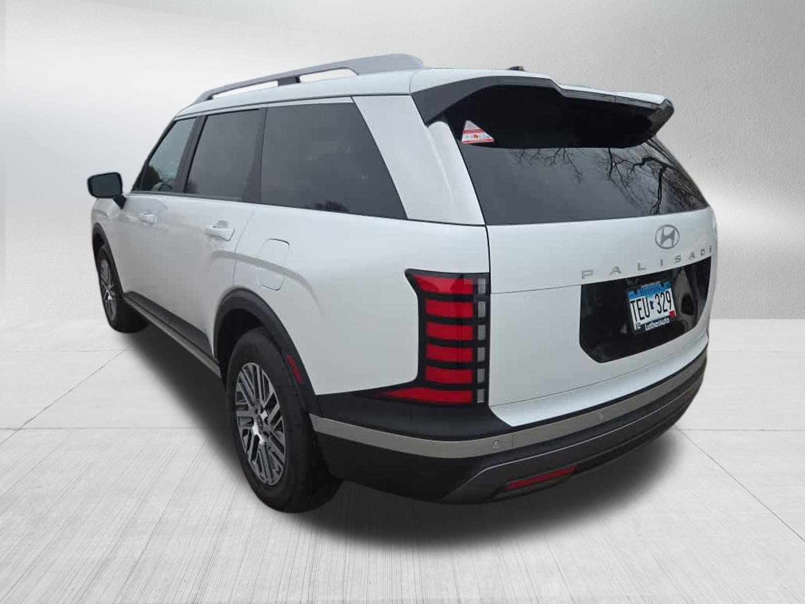 Used 2026 Hyundai Palisade SEL image 5