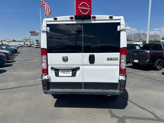 Used 2025 RAM ProMaster 2500 w/ U-Haul Equipment Group FWD image 10