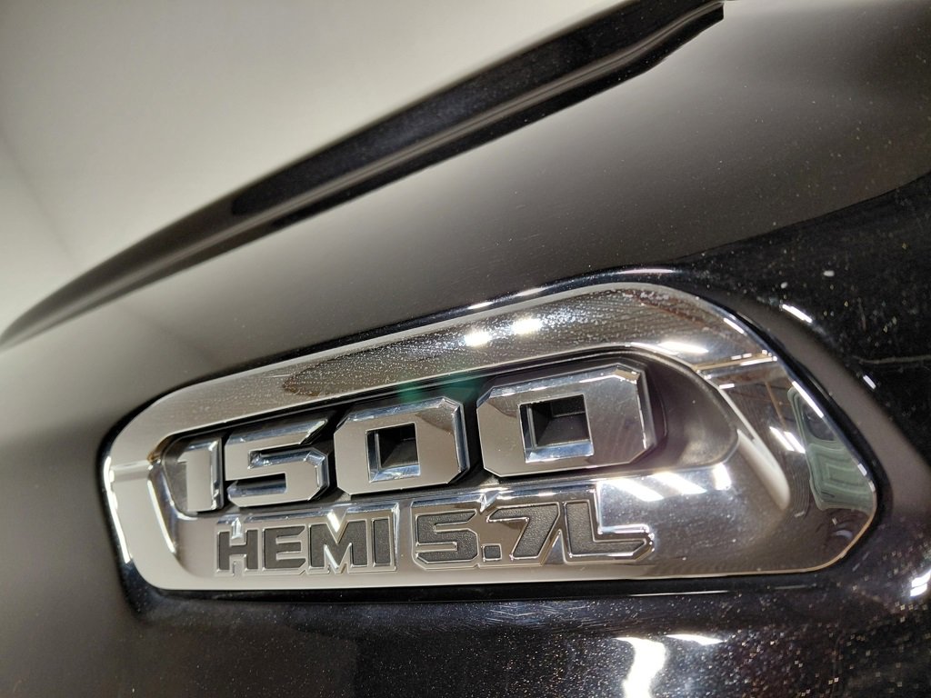 Used 2020 RAM 1500 Laramie image 31