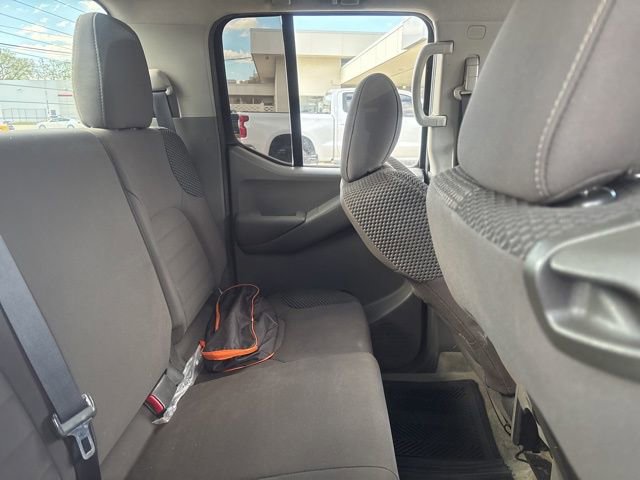 Used 2012 Nissan Frontier SV w/ Sport Appearance Pkg image 37