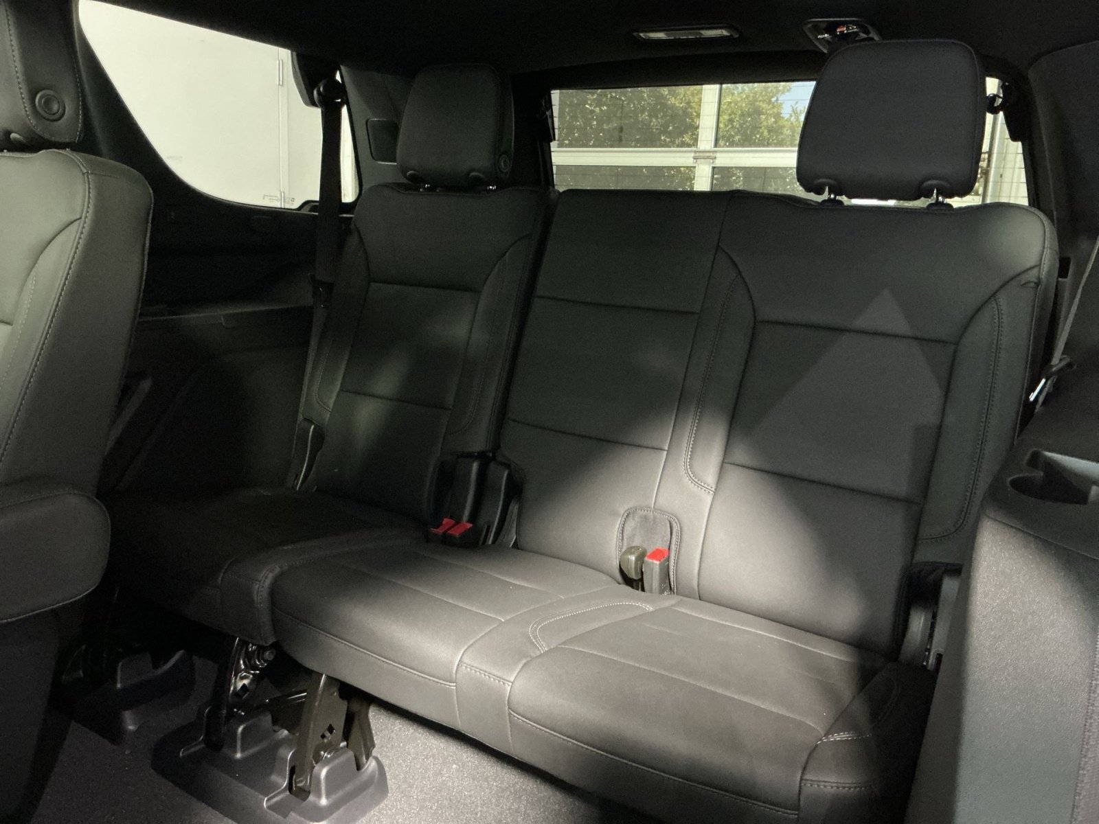 New 2026 Chevrolet Tahoe Z71 w/ Z71 Off-Road Package AWD/4WD image 26