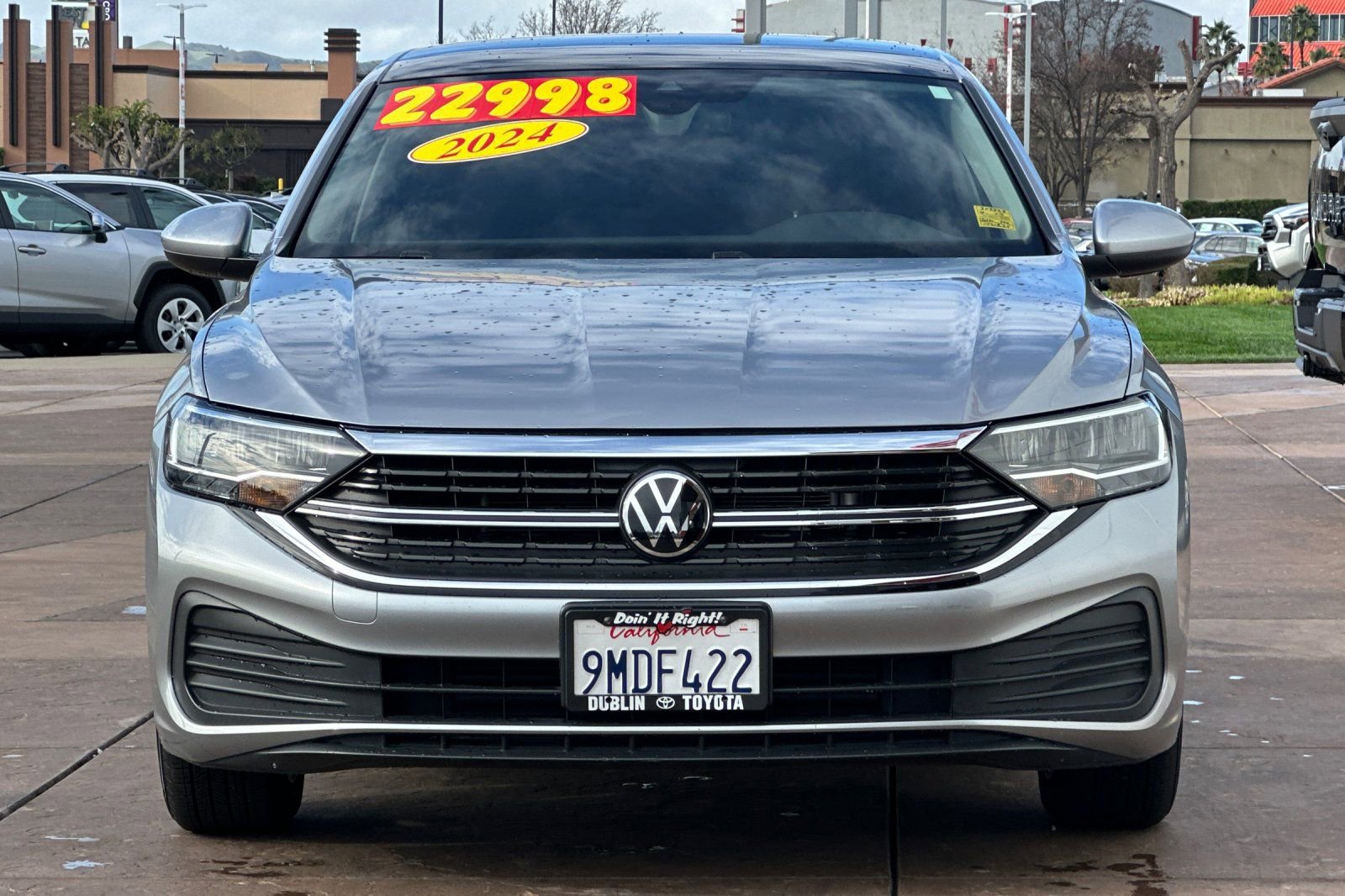 Used 2024 Volkswagen Jetta SE image 10