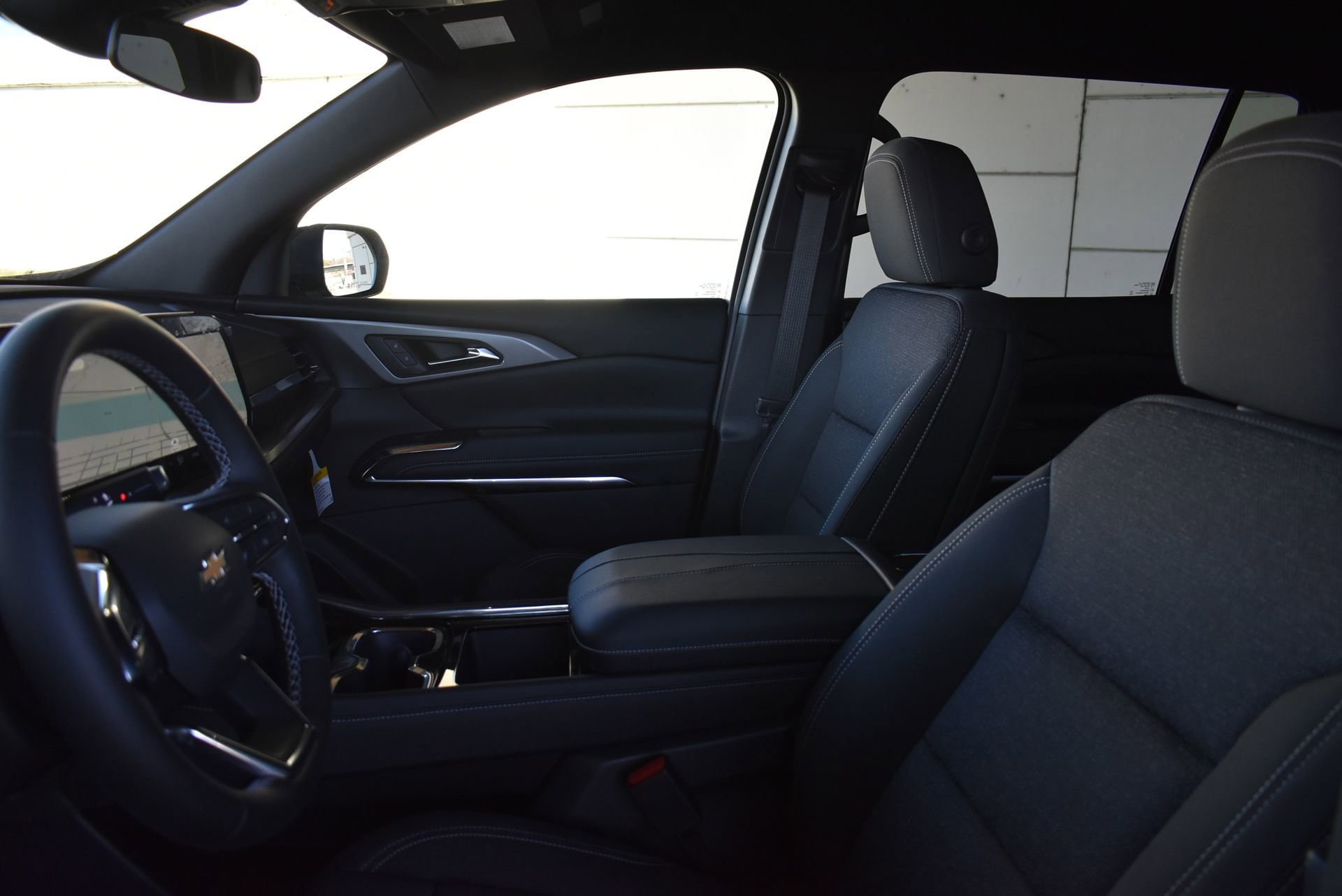 New 2026 Chevrolet Traverse LT w/ LPO, Floor Liner Package FWD image 16
