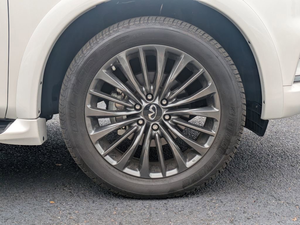 Used 2023 INFINITI QX80 Premium Select w/ Cargo Package image 11