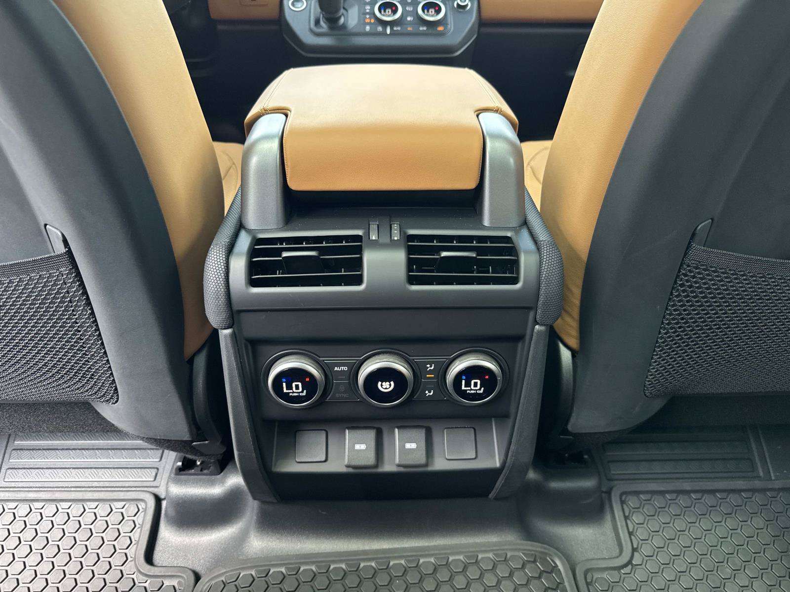 Certified 2024 Land Rover Defender 110 Carpathian Edition AWD/4WD image 16