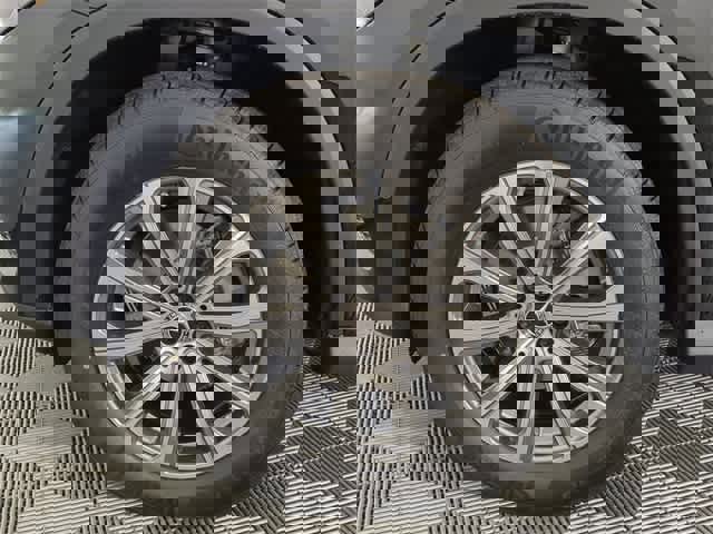 Certified 2026 Mercedes-Benz GLC 300 4MATIC image 12