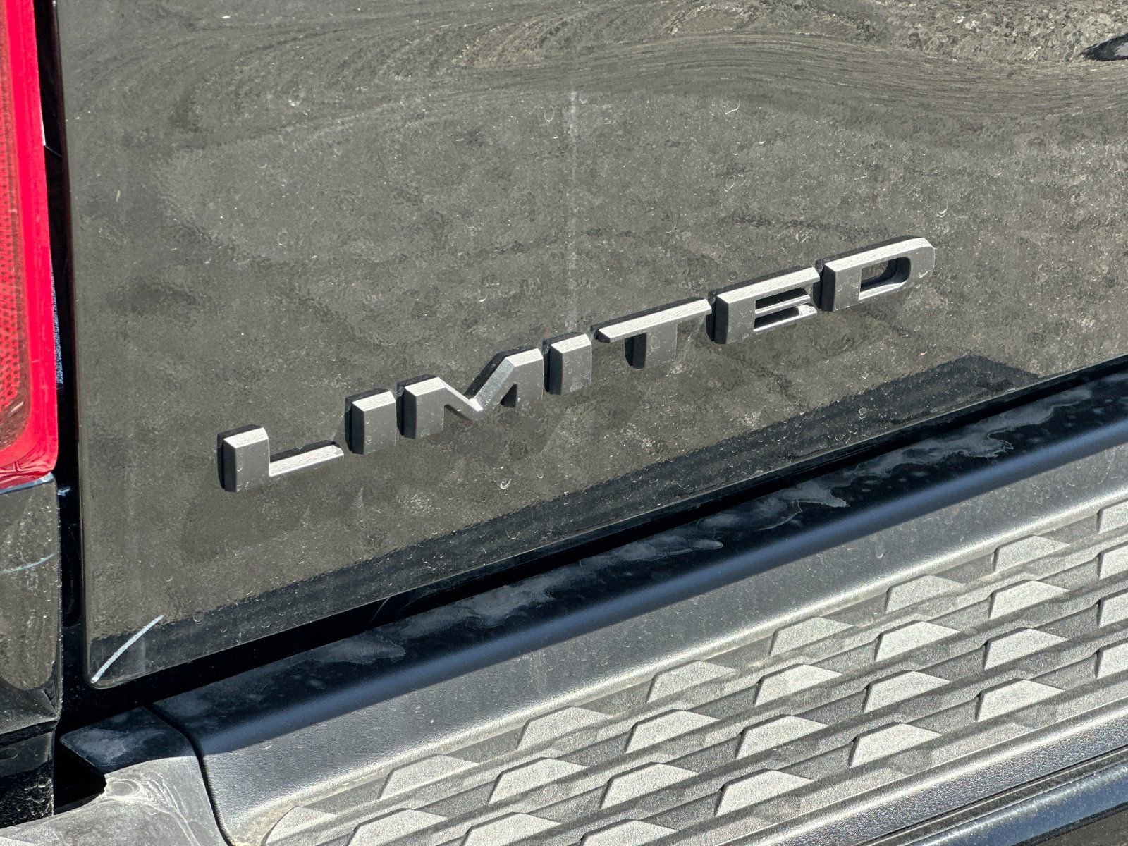 New 2026 RAM 2500 Limited AWD/4WD image 22