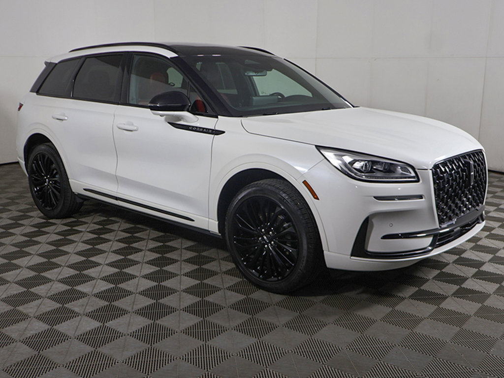 Used 2024 Lincoln Corsair Reserve w/ Equipment Group 201A AWD/4WD image 55