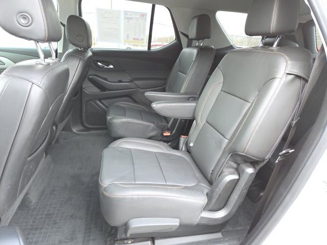 Used 2021 Chevrolet Traverse RS w/ LPO, Floor Liner Package image 11