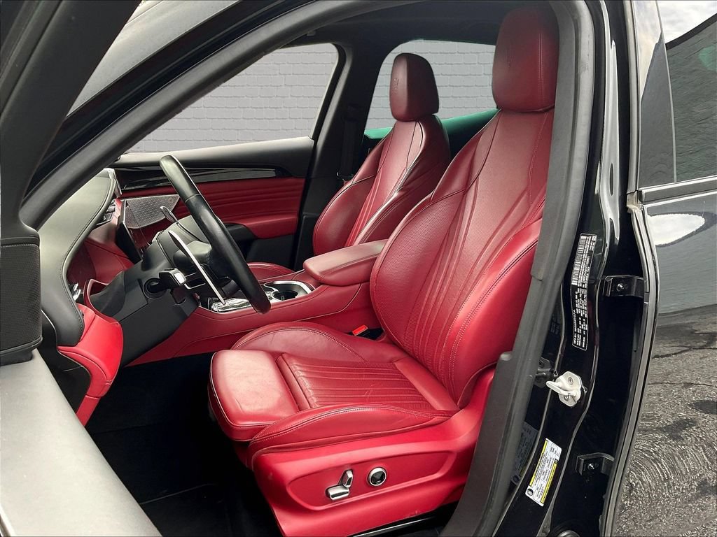 Used 2023 Maserati Grecale Modena AWD/4WD image 17