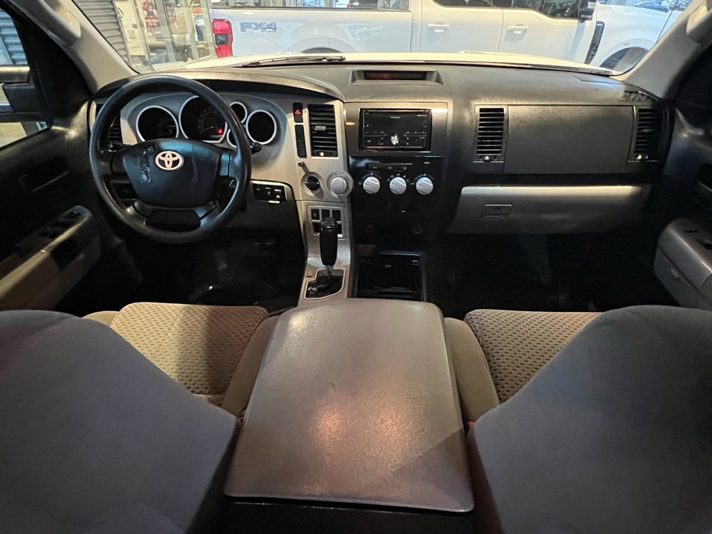 Used 2009 Toyota Tundra 4x4 CrewMax image 14