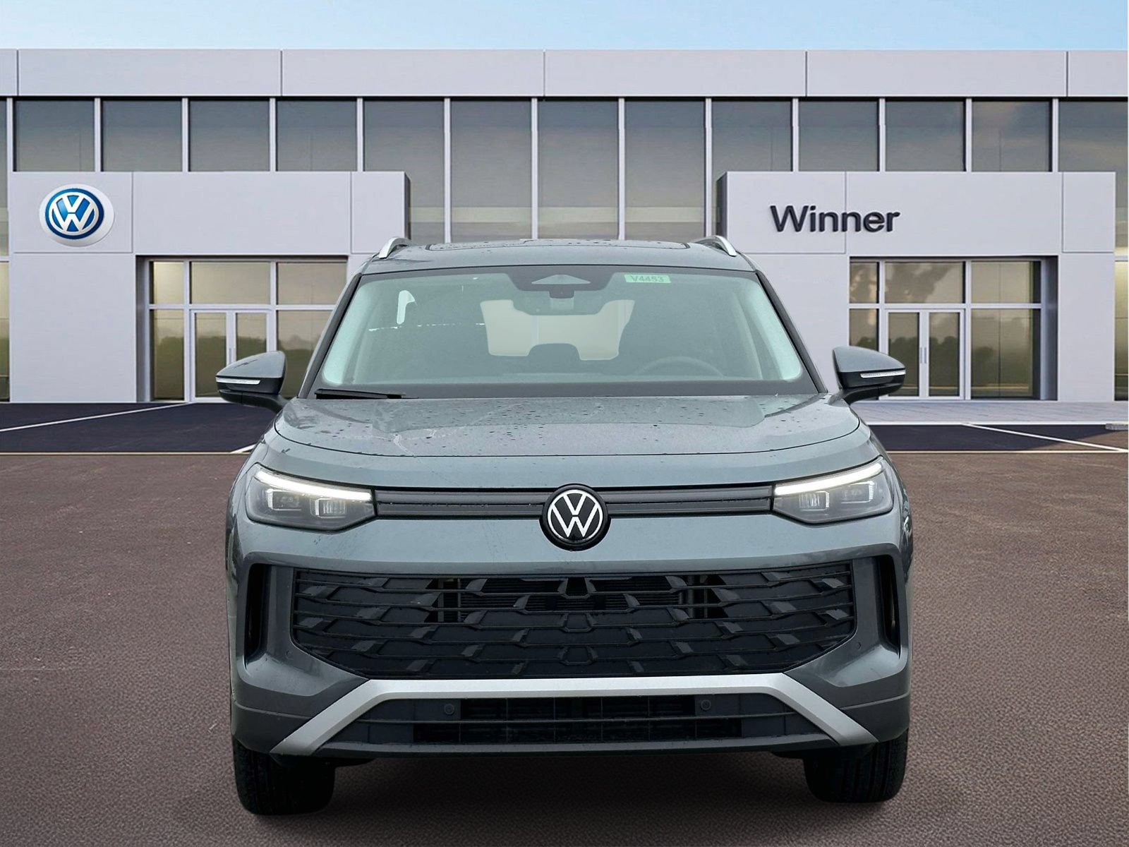 New 2026 Volkswagen Tiguan SE AWD/4WD image 9