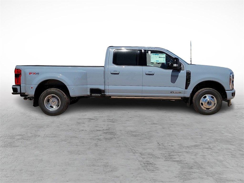 New 2026 Ford F350 Platinum image 12