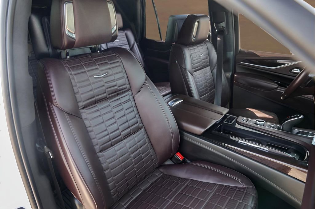 Certified 2023 Cadillac Escalade Sport Platinum image 33