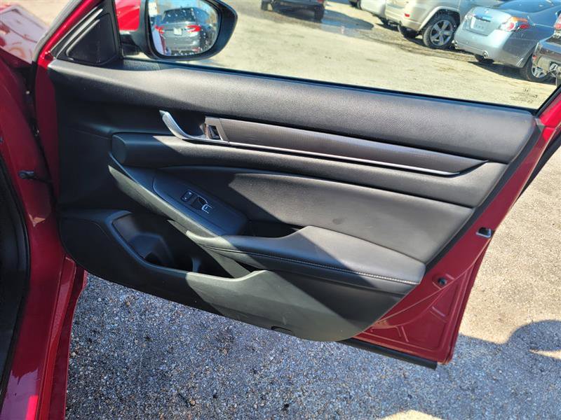 Used 2020 Honda Accord Sport image 18