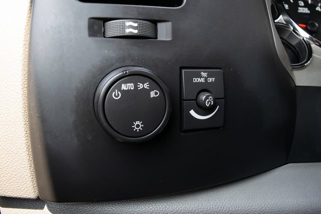 Used 2008 Chevrolet Silverado 3500 W/T AWD/4WD image 24
