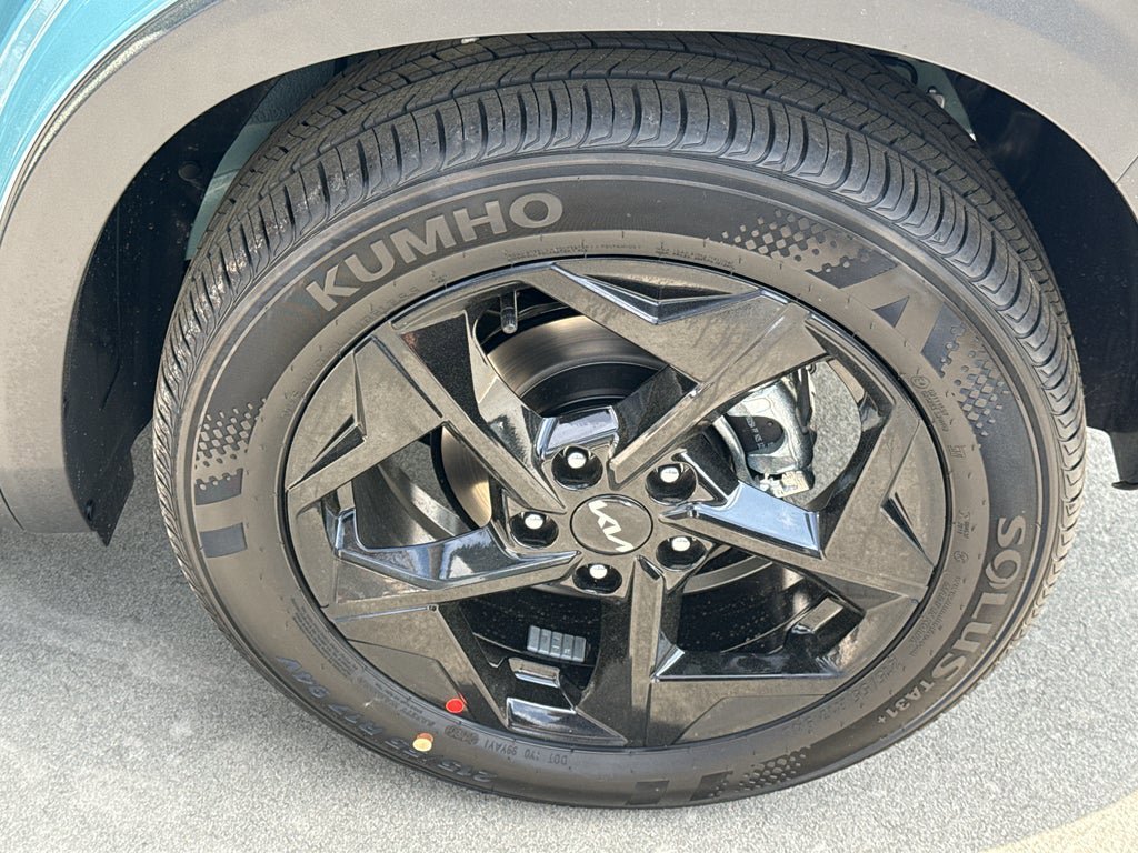 New 2026 Kia Seltos EX FWD image 24