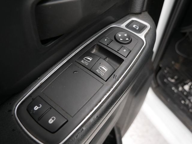 Used 2024 RAM 3500 Tradesman w/ Chrome Appearance Group image 18