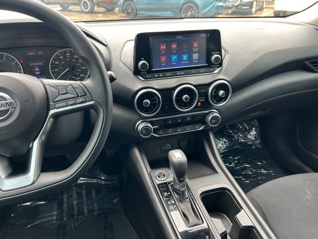 Used 2022 Nissan Sentra S image 16