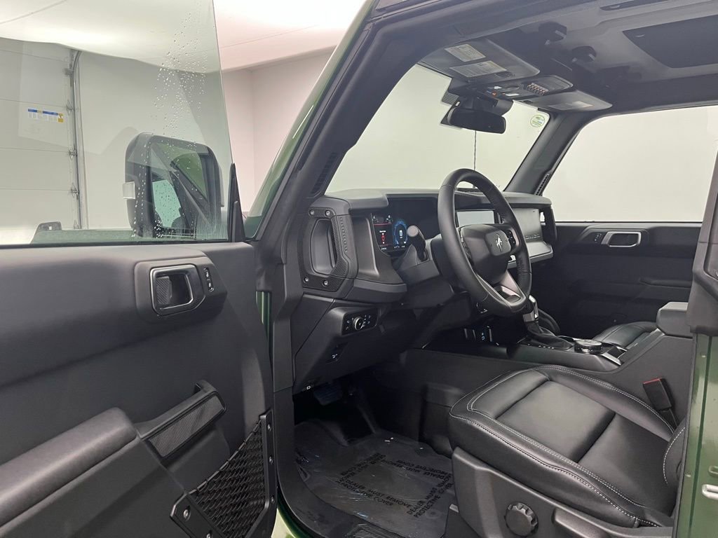 New 2025 Ford Bronco Badlands image 17