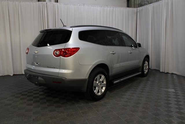 Used 2012 Chevrolet Traverse LT image 24