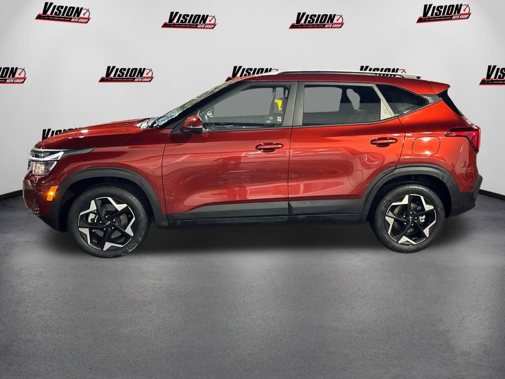 Certified 2025 Kia Seltos S image 8