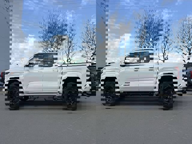 New 2026 Toyota Tacoma SR5 image 2