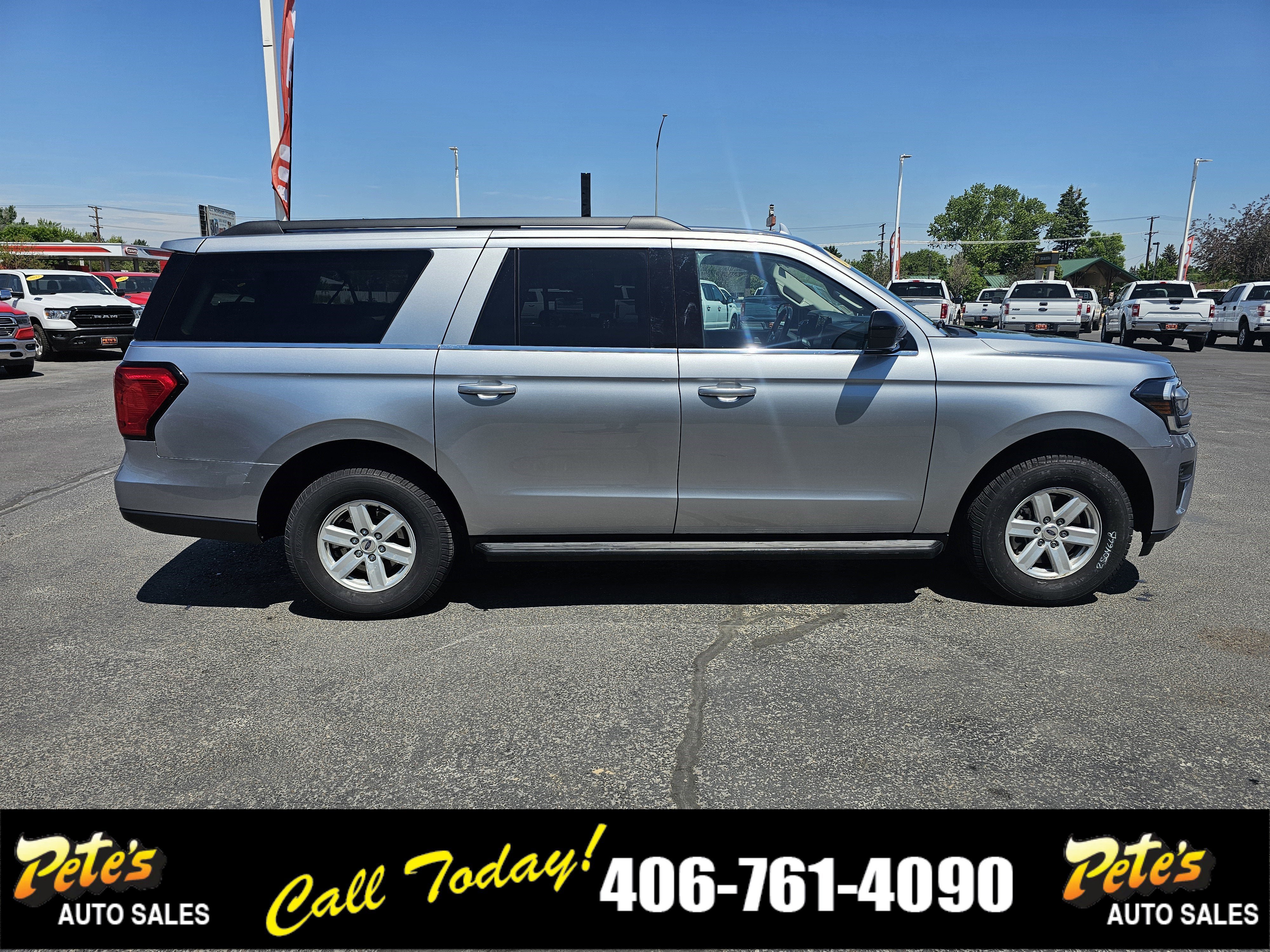 Used 2022 Ford Expedition Max XL AWD/4WD image 5