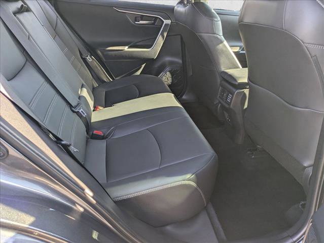 Used 2020 Toyota RAV4 Limited image 20
