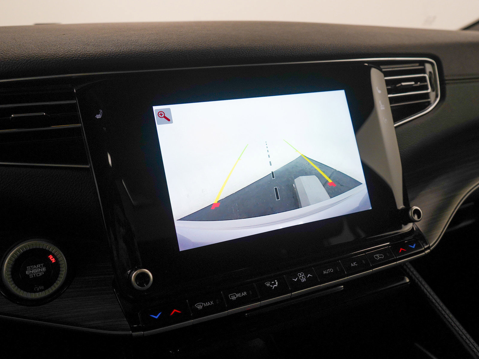 Used 2023 Jeep Wagoneer L Series II w/ Premium Group I image 30