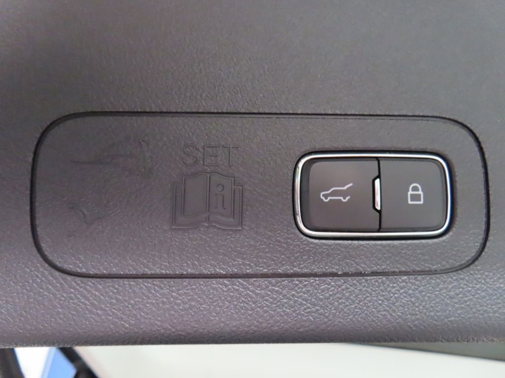 Used 2025 Lincoln Aviator Reserve w/ Jet Appearance Package AWD/4WD image 47