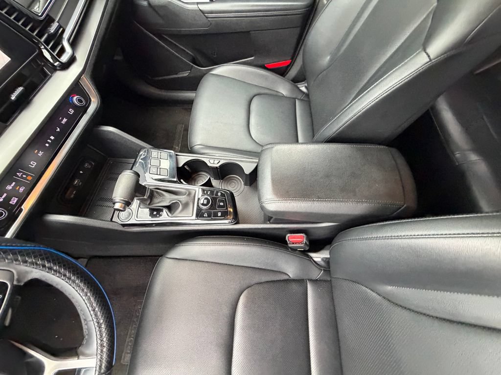 Certified 2024 Kia Sportage EX FWD image 18