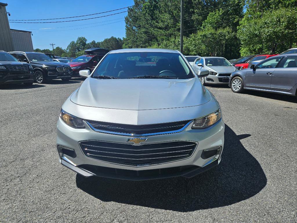 Used 2018 Chevrolet Malibu LT image 3