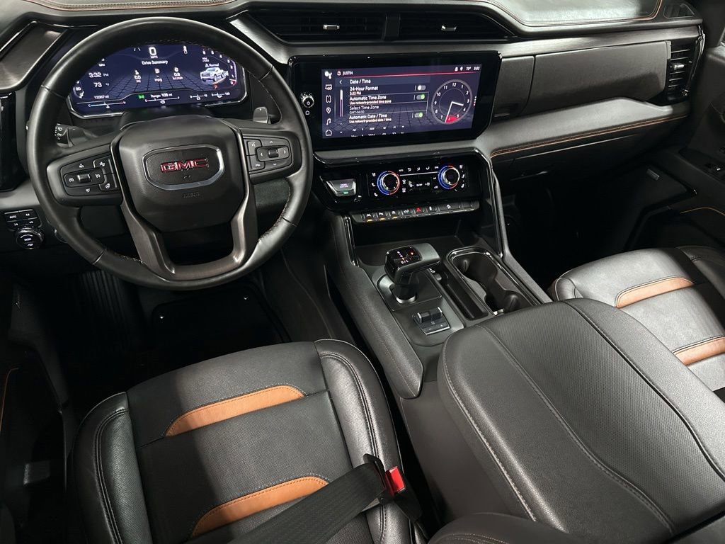Used 2024 GMC Sierra 1500 AT4 w/ Technology Package AWD/4WD image 13