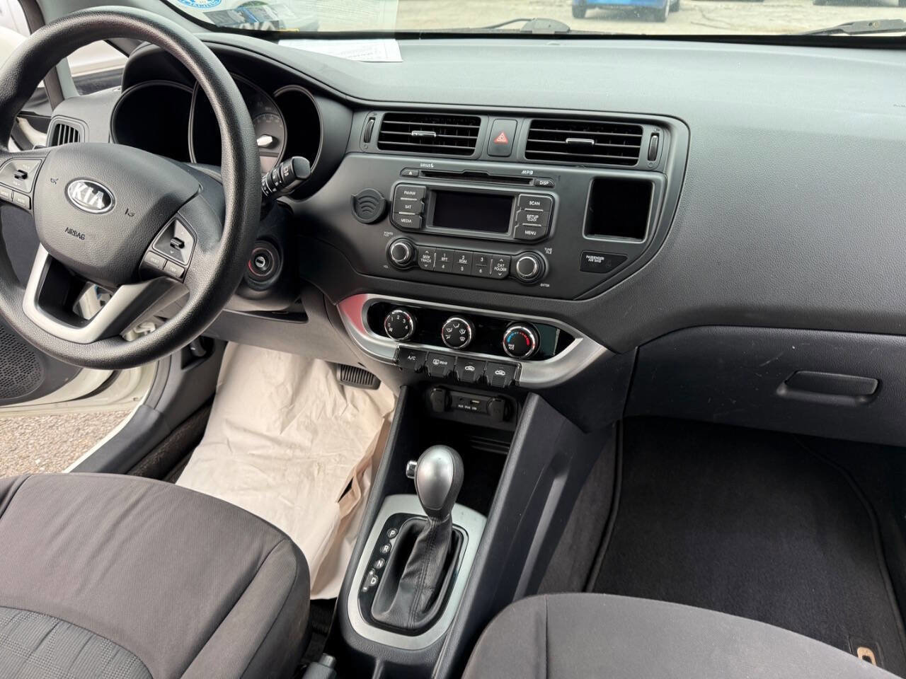 Used 2015 Kia Rio LX w/ Power Package image 13